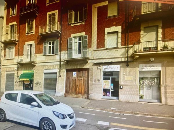 appartamento in vendita a Torino in zona Millefonti