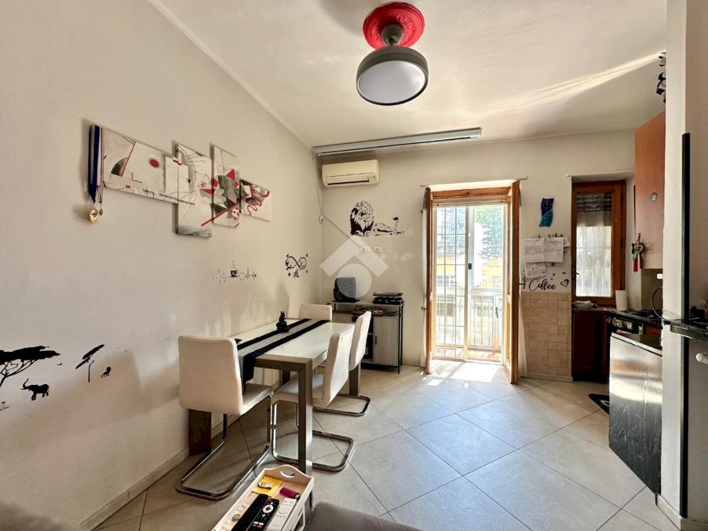 appartamento in vendita a Torino in zona Borgata Vittoria