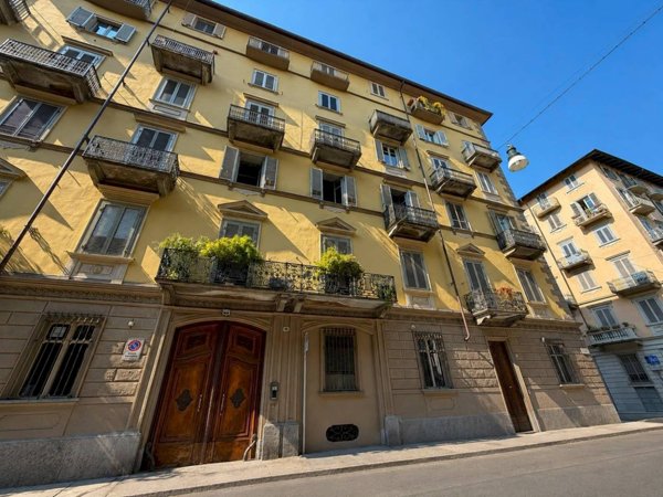 appartamento in vendita a Torino in zona Centro Storico
