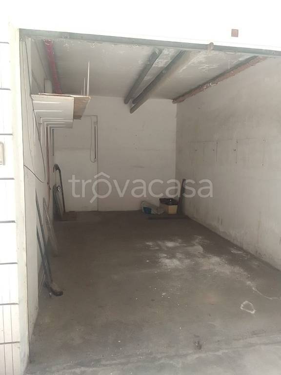 box auto in vendita a Torino in zona Santa Rita