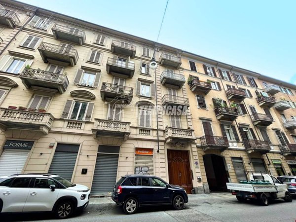 appartamento in vendita a Torino in zona Crocetta