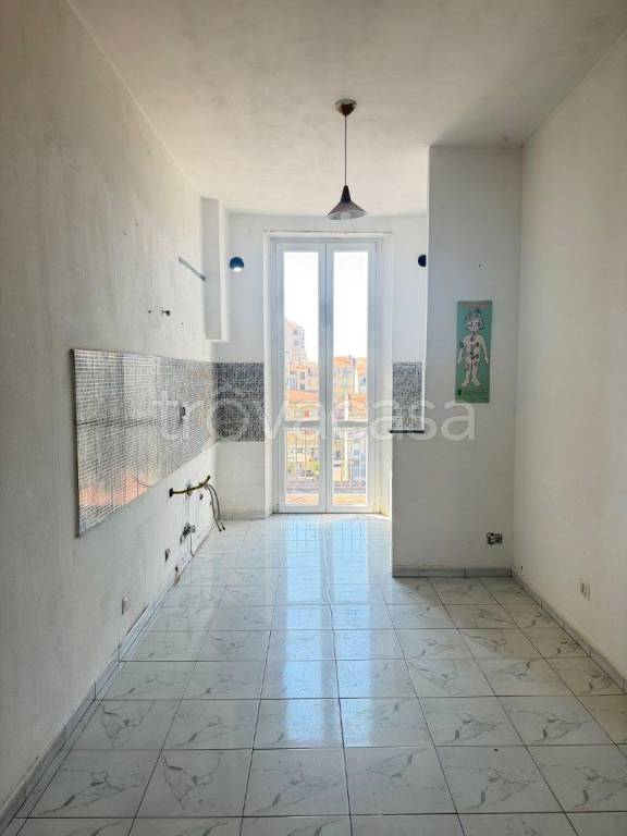 appartamento in vendita a Torino in zona Lingotto