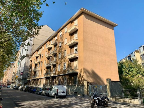 appartamento in vendita a Torino in zona Pozzo Strada