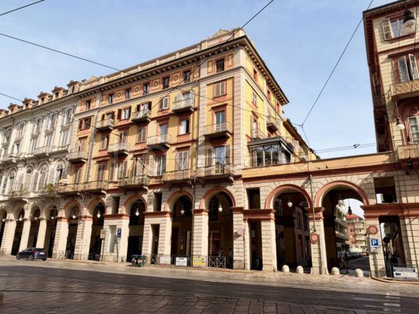 appartamento in vendita a Torino in zona Centro Storico
