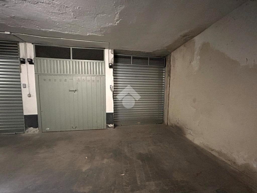 box auto in vendita a Torino in zona Lingotto