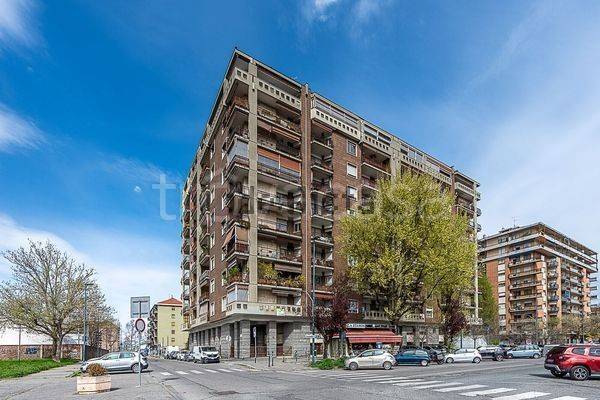 appartamento in vendita a Torino in zona Borgata Vittoria