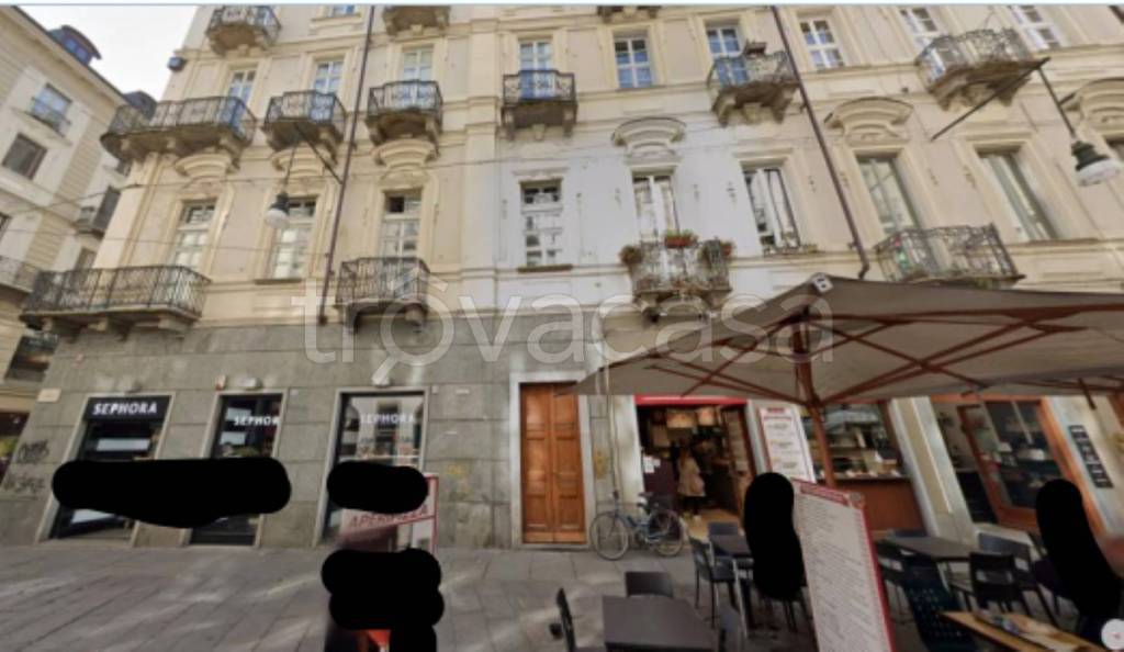 appartamento in vendita a Torino in zona Centro Storico