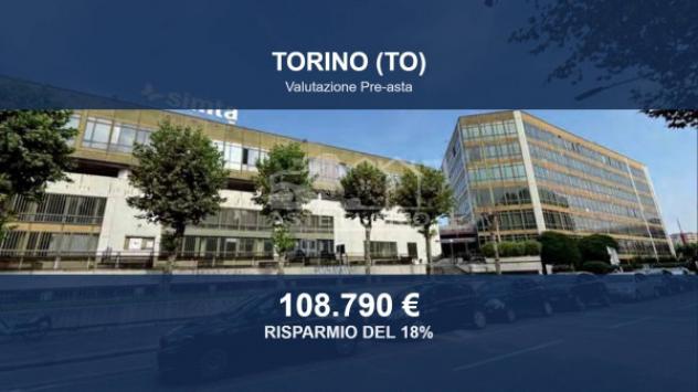 locale commerciale in vendita a Torino in zona Campidoglio