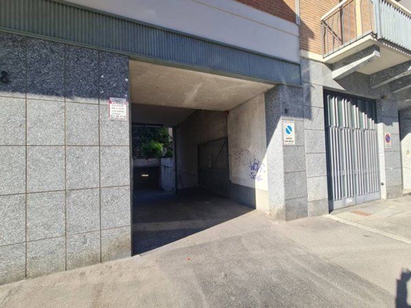 box auto in vendita a Torino in zona Pozzo Strada