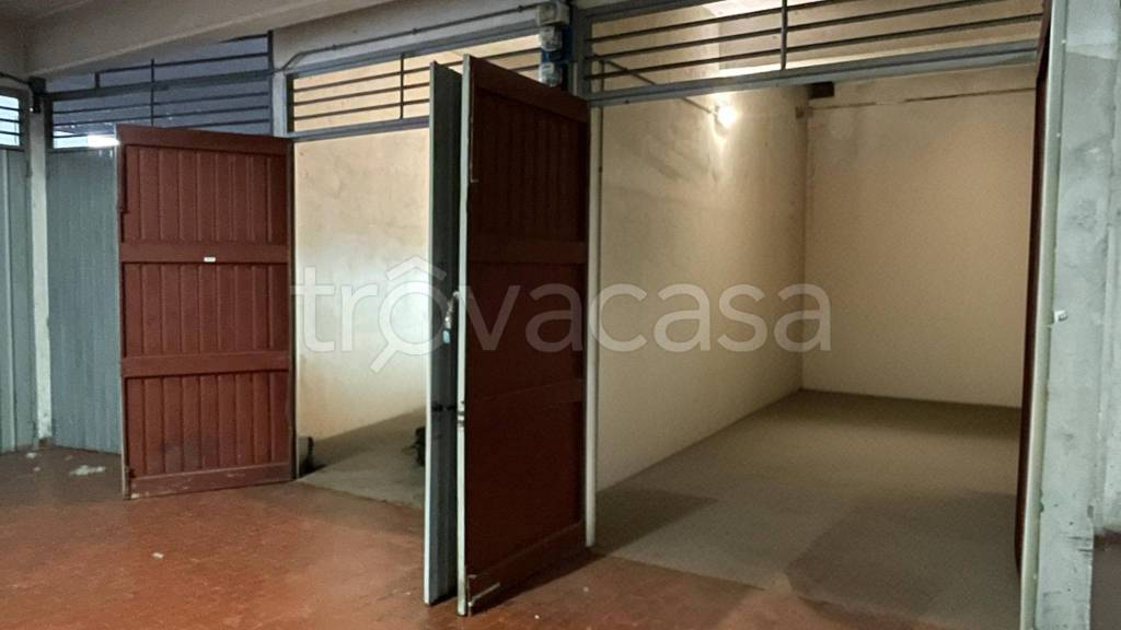 box auto in vendita a Torino in zona Parella