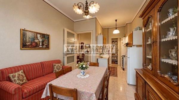 appartamento in vendita a Torino in zona Campidoglio
