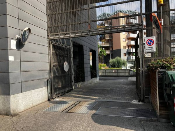 box auto in vendita a Torino in zona Borgo San Paolo