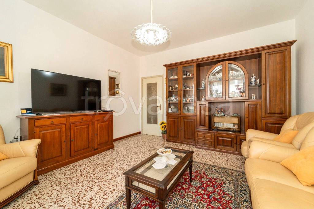 appartamento in vendita a Torino in zona Rebaudengo
