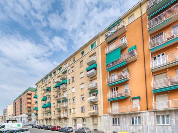 appartamento in vendita a Torino in zona Vanchiglietta