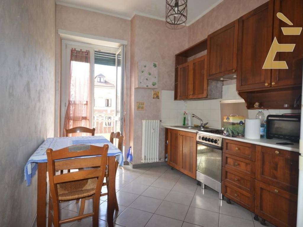 appartamento in vendita a Torino in zona Vanchiglietta