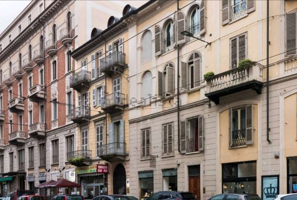 appartamento in vendita a Torino in zona San Salvario