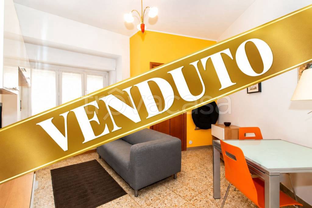 appartamento in vendita a Torino in zona Santa Rita