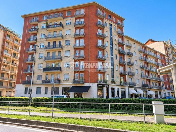appartamento in vendita a Torino in zona Lucento