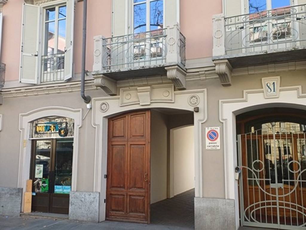 box auto in vendita a Torino in zona Cit Turin