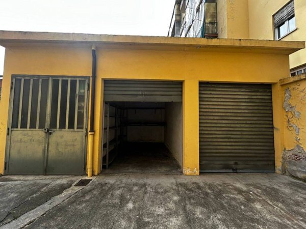 box auto in vendita a Torino in zona Madonna di Campagna