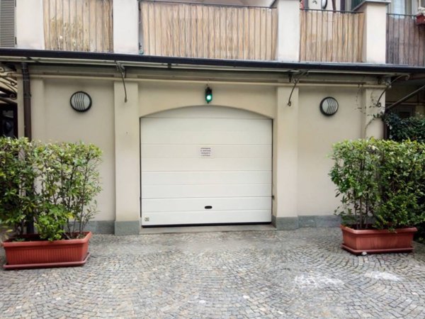 box auto in vendita a Torino in zona Centro Storico
