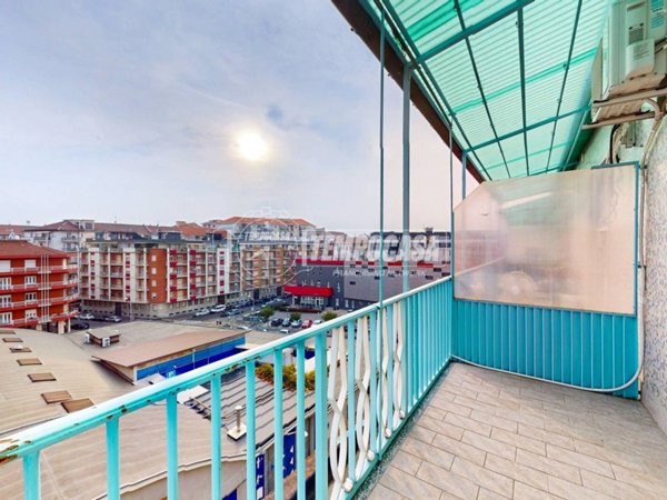 appartamento in vendita a Torino in zona Santa Rita