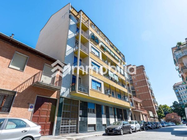 appartamento in vendita a Torino in zona Mirafiori Nord