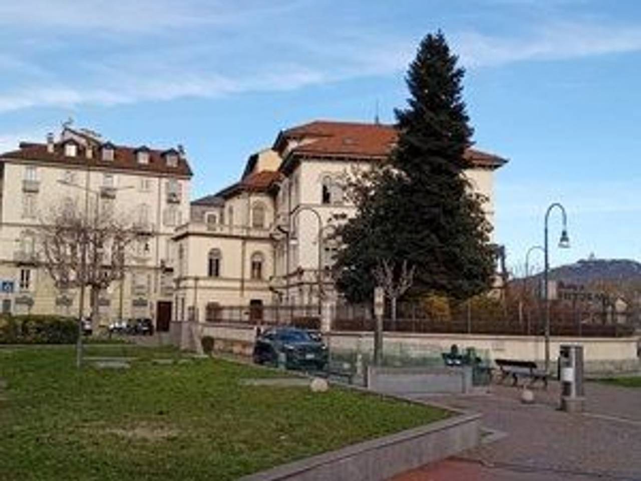 box auto in vendita a Torino in zona Centro Storico