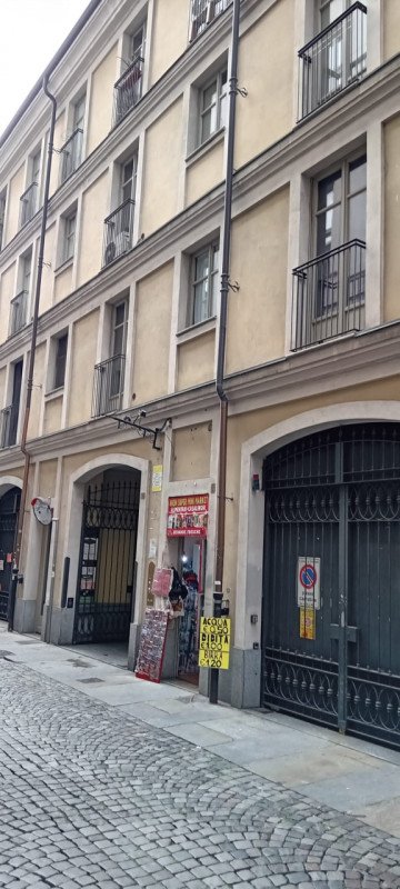 box auto in vendita a Torino in zona Centro Storico