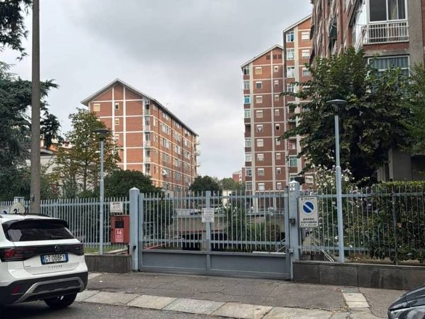 box auto in vendita a Torino in zona Santa Rita