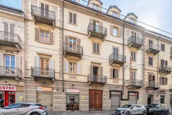appartamento in vendita a Torino in zona Cenisia