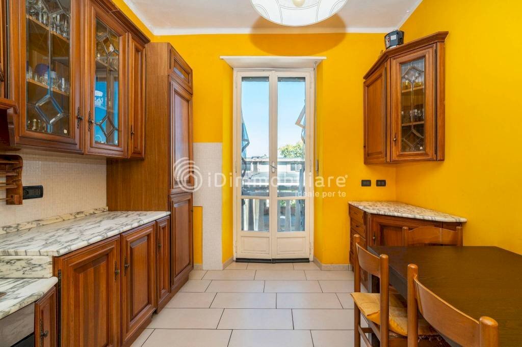 appartamento in vendita a Torino in zona Aurora