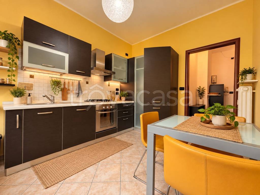 appartamento in vendita a Torino in zona Parella