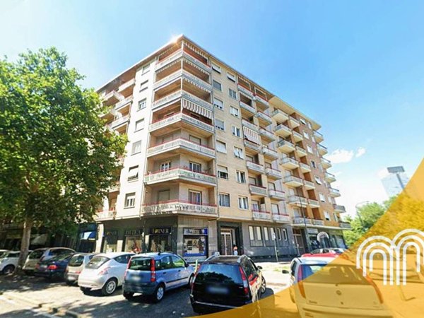 appartamento in vendita a Torino in zona Lingotto