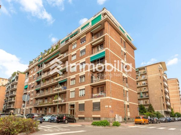 appartamento in vendita a Torino in zona Santa Rita