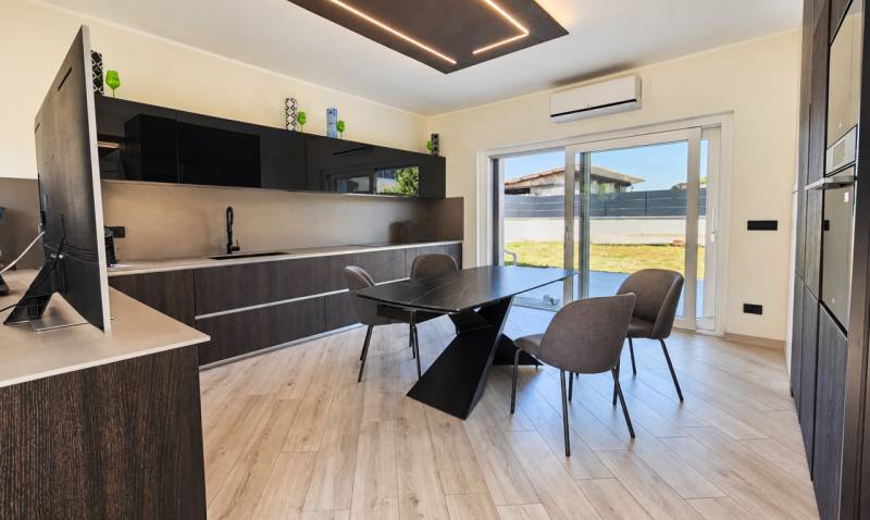 casa indipendente in vendita a Torino in zona Rebaudengo