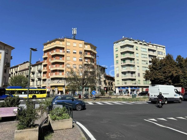 appartamento in vendita a Torino in zona Cenisia