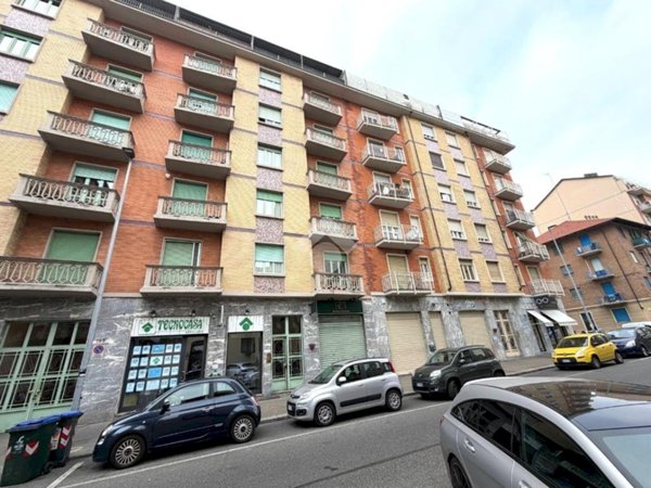appartamento in vendita a Torino in zona Lucento