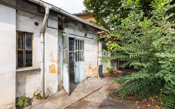 casa indipendente in vendita a Torino in zona Lucento