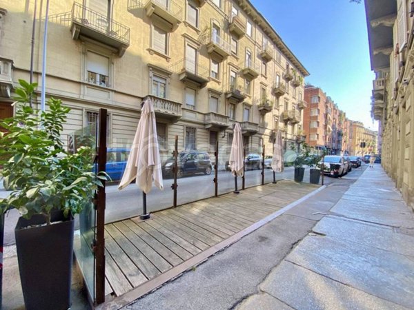 negozio in vendita a Torino in zona San Salvario