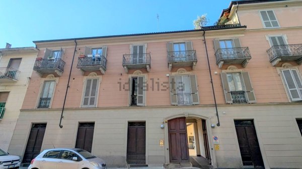 appartamento in vendita a Torino in zona Aurora