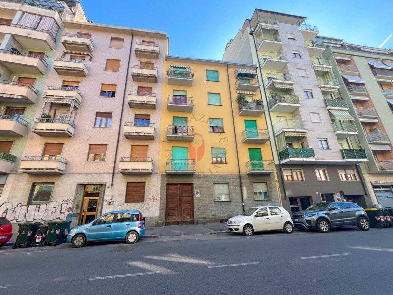 appartamento in vendita a Torino in zona Santa Rita