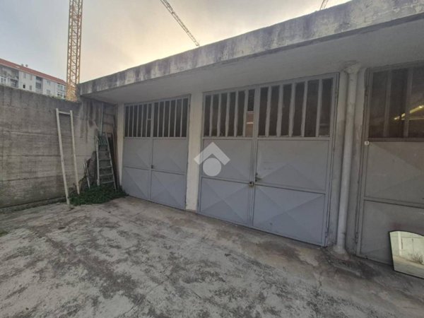 locale di sgombero in vendita a Torino in zona Borgo San Paolo