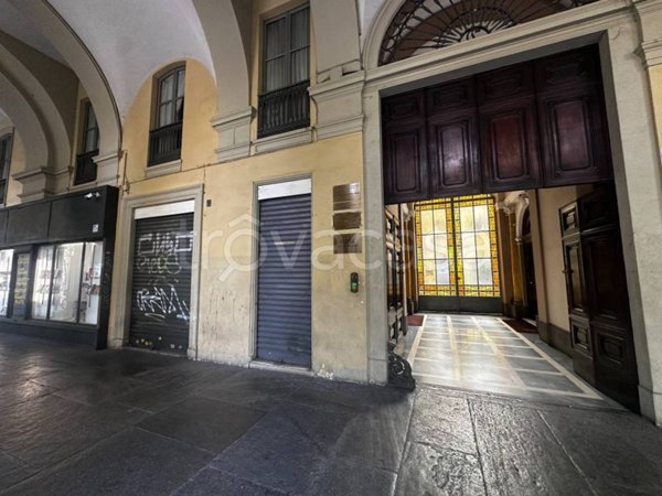 ufficio in vendita a Torino in zona Centro Storico