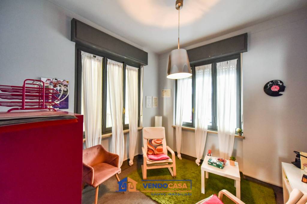 appartamento in vendita a Torino in zona Cit Turin