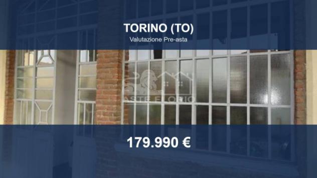 locale commerciale in vendita a Torino in zona Barriera di Milano