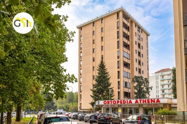 appartamento in vendita a Torino in zona Regio Parco