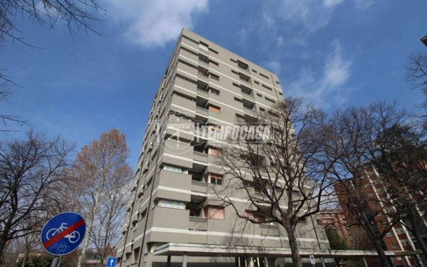 appartamento in vendita a Torino in zona Mirafiori Nord