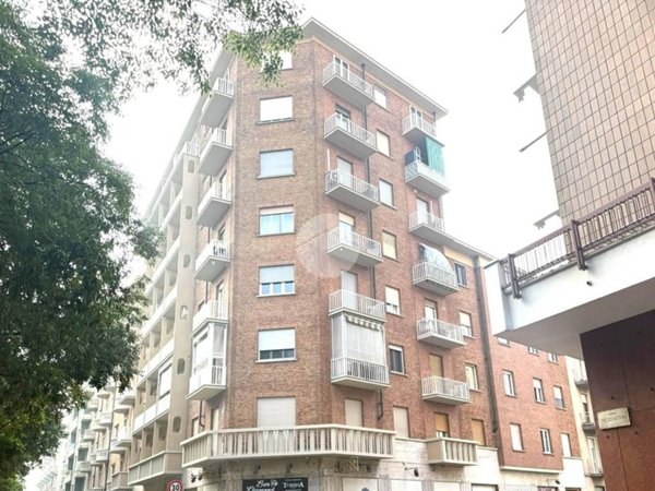 appartamento in vendita a Torino in zona Borgo San Paolo