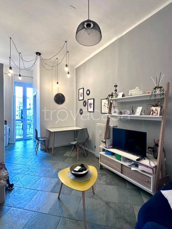 appartamento in vendita a Torino in zona Santa Rita